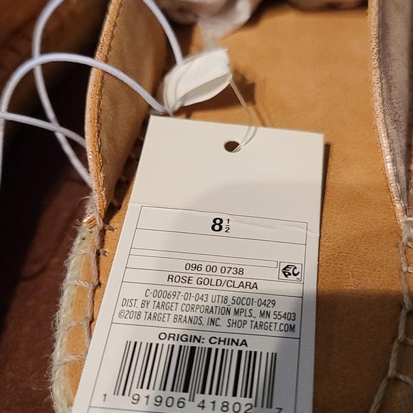 Universal Thread - Clogs / Sandals - Picture 7 of 9